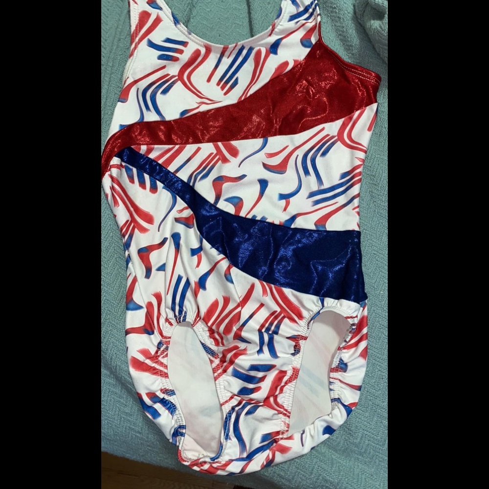 Gymnastics Leotard GK great condition Child Large